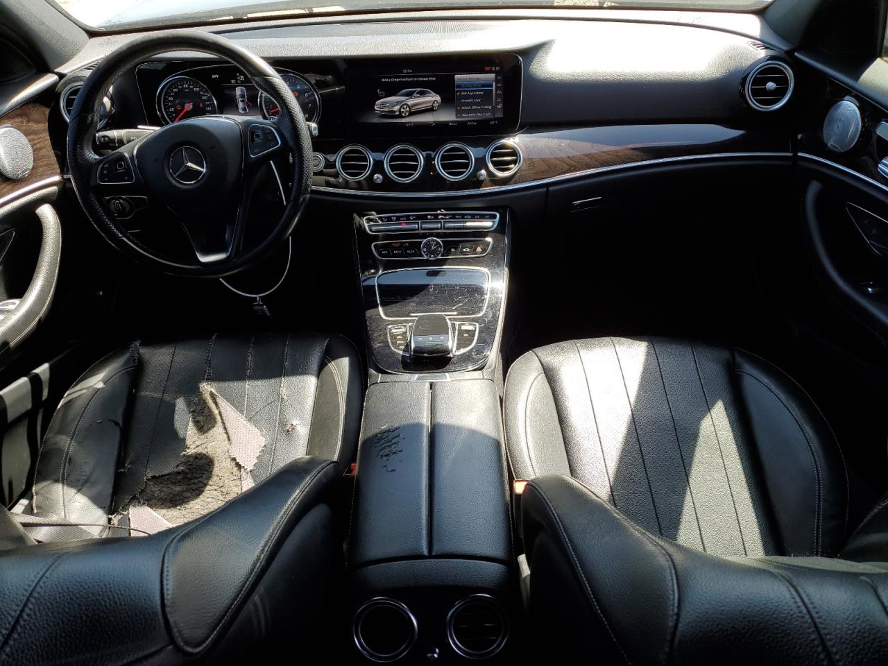 2017 MERCEDES-BENZ E 300 4MATIC photo 15