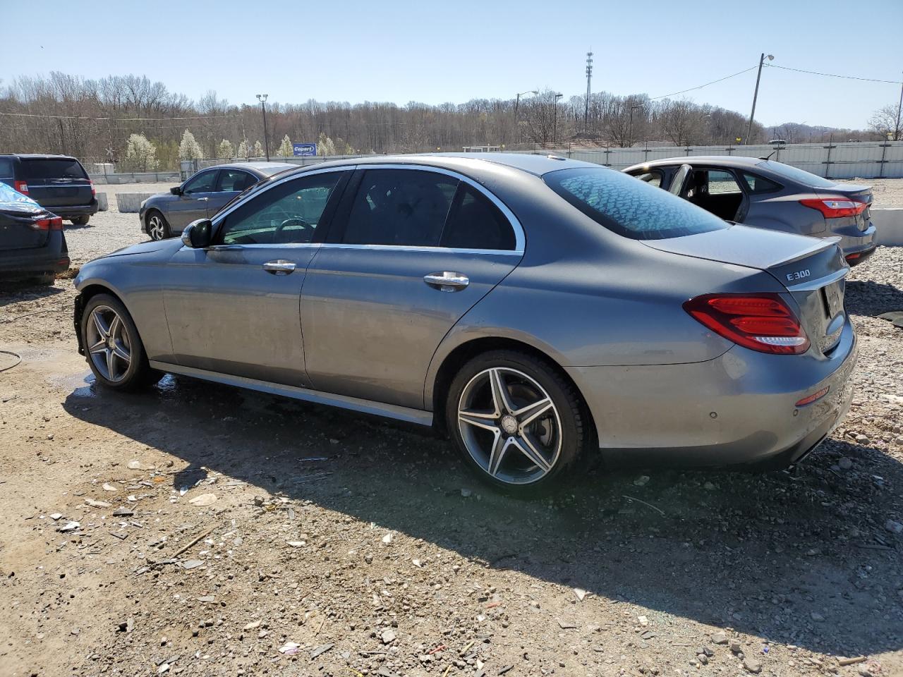 2017 MERCEDES-BENZ E 300 4MATIC photo 3
