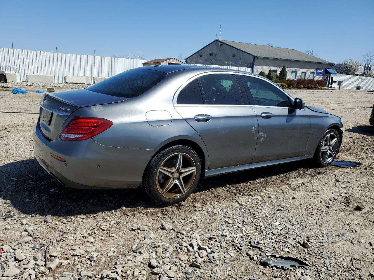 2017 MERCEDES-BENZ E 300 4MATIC photo 5