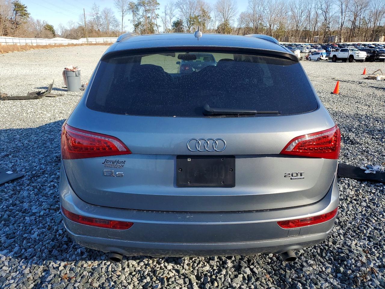 2011 AUDI Q5 PREMIUM PLUS photo 6