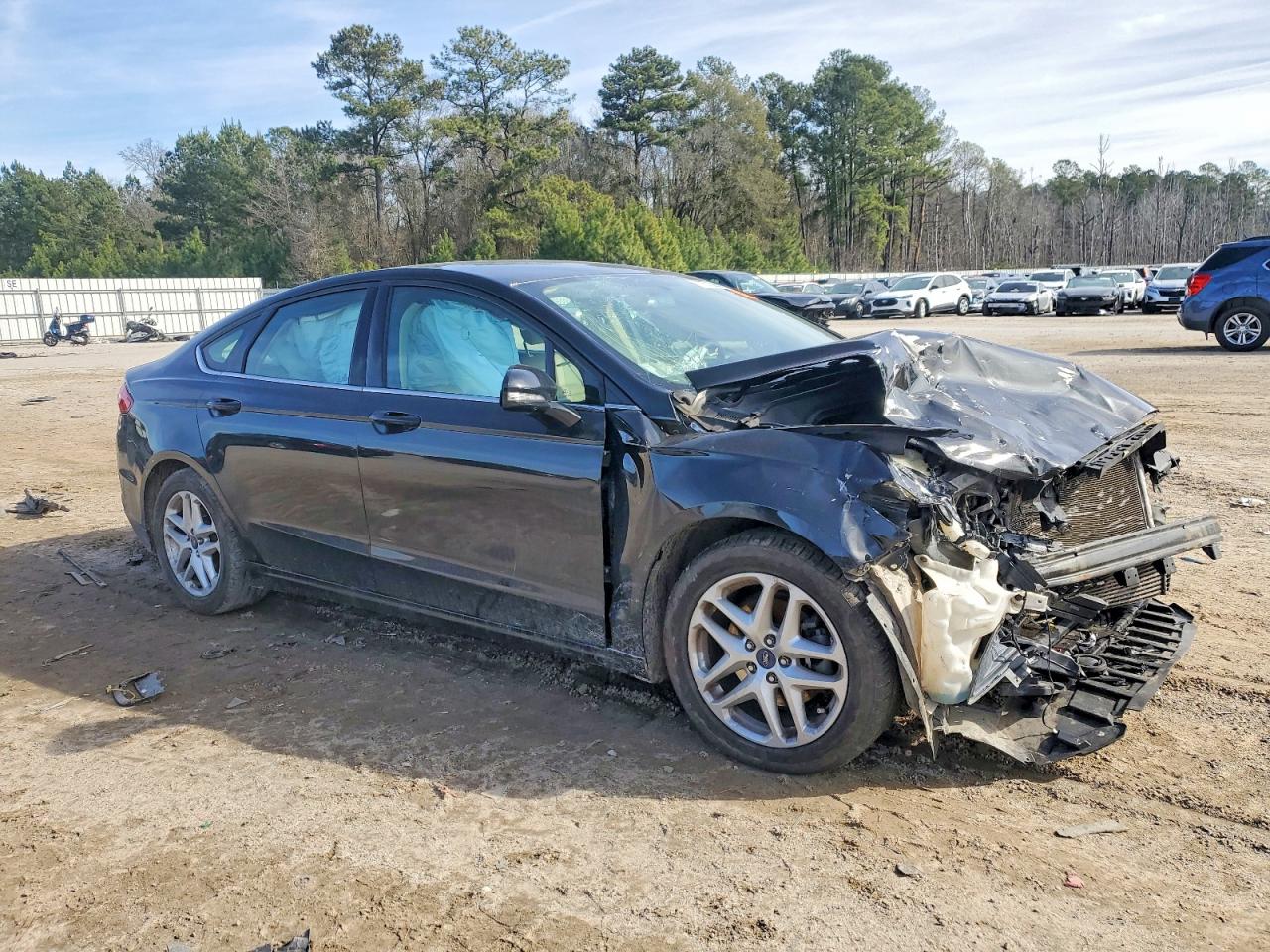 2013 FORD FUSION SE photo 4