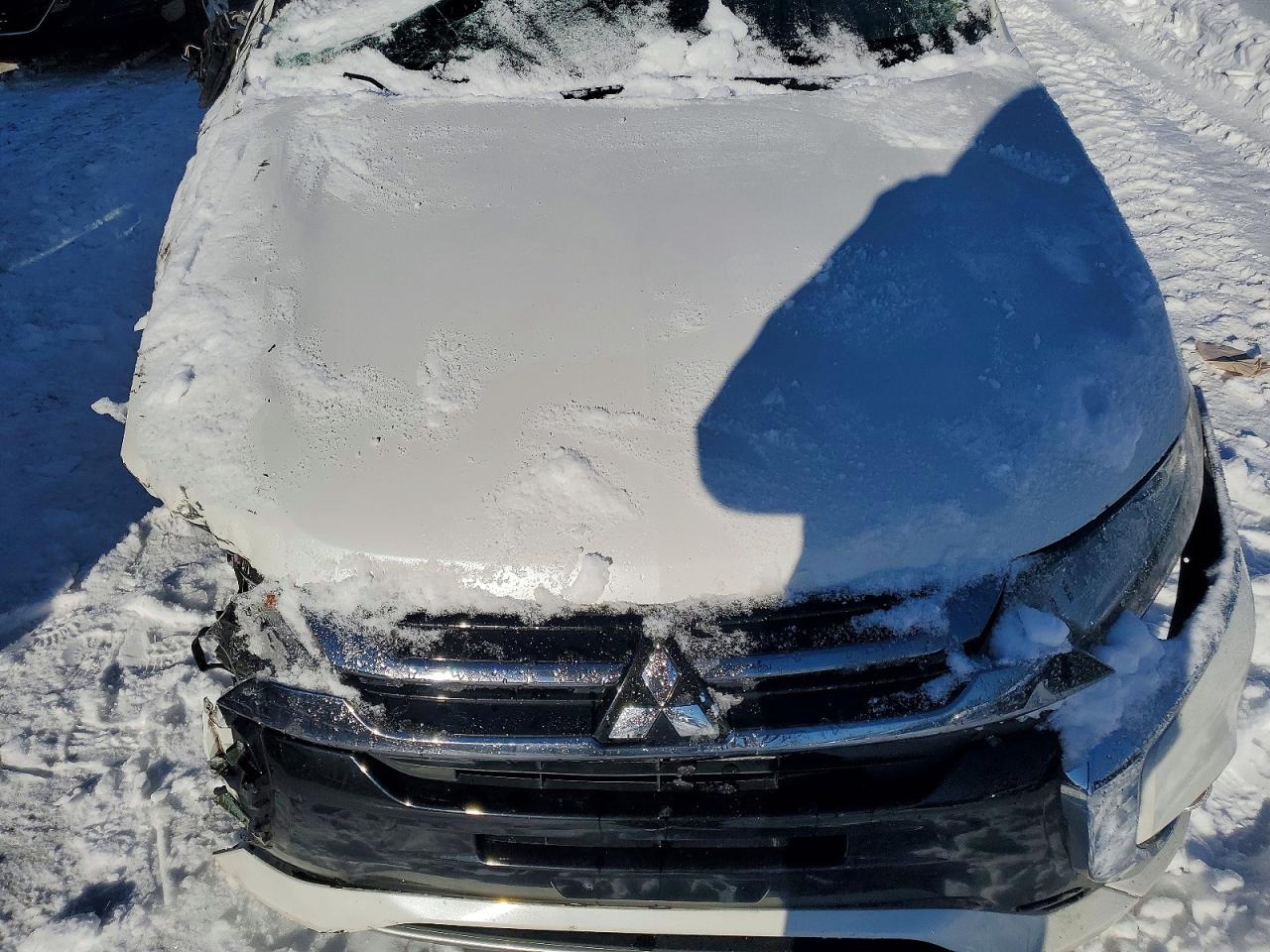 2018 MITSUBISHI OUTLANDER SE photo 11