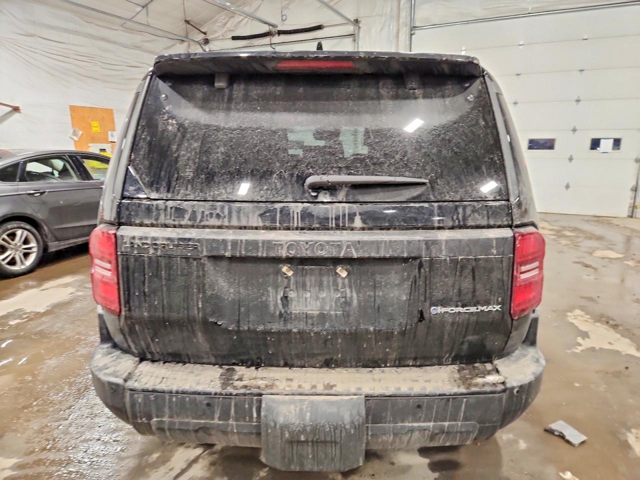 2025 TOYOTA LAND CRUISER BASE photo 11
