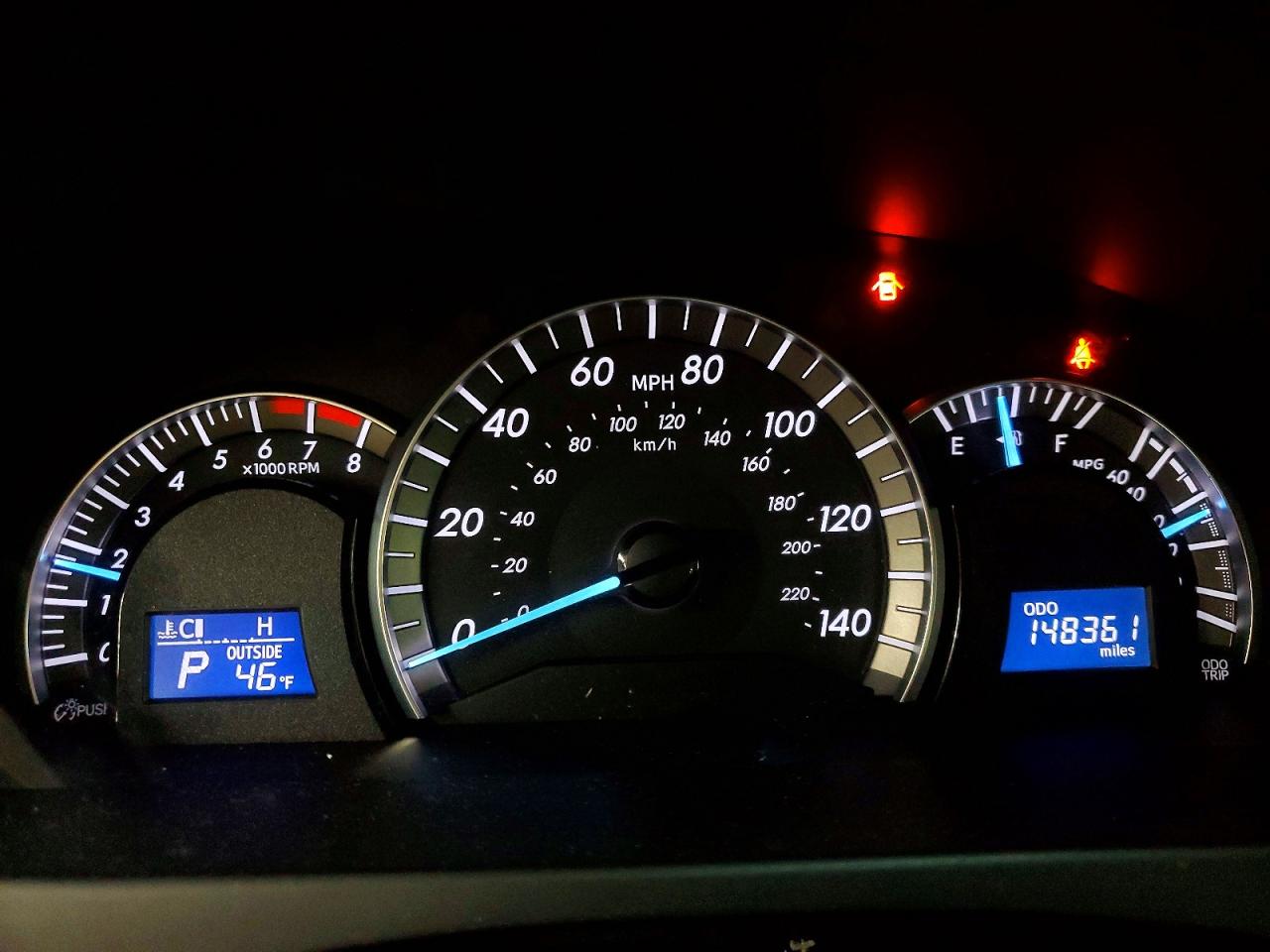 2013 TOYOTA CAMRY L photo 17