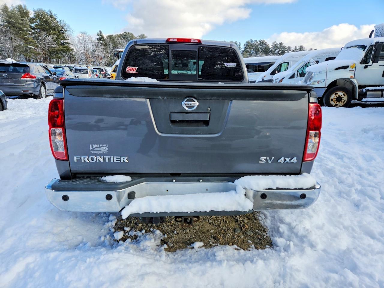 2019 NISSAN FRONTIER S photo 11