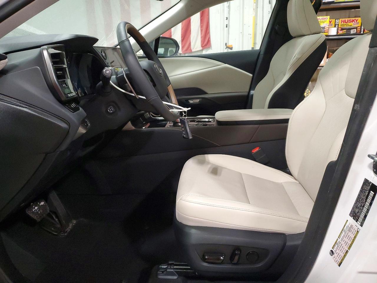 2025 LEXUS RX 350H BASE photo 13