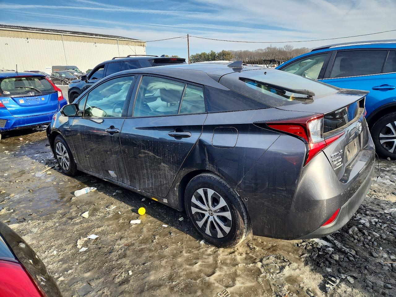 2019 TOYOTA PRIUS photo 2