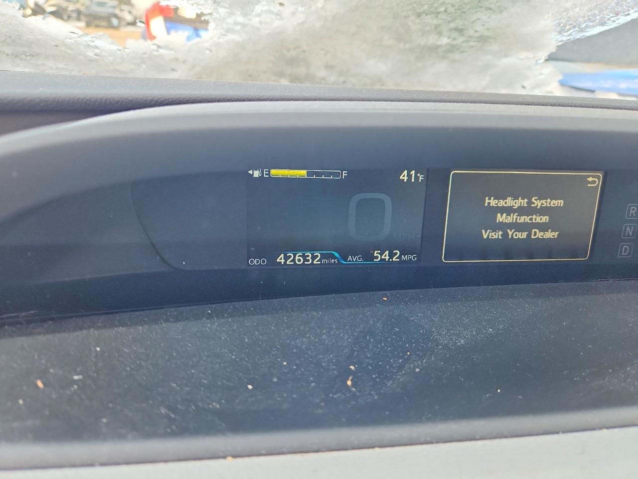 2019 TOYOTA PRIUS photo 9