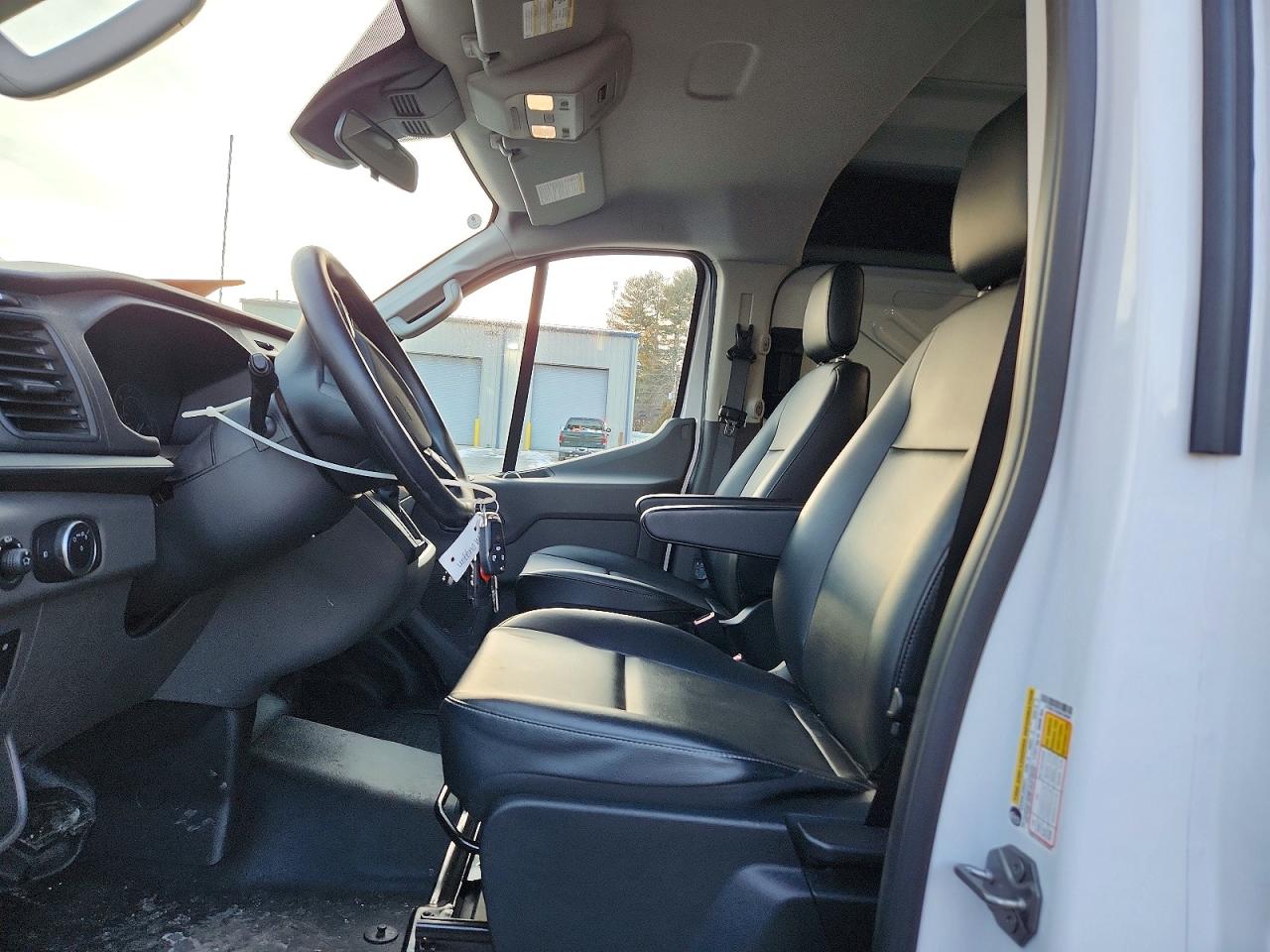 2025 FORD TRANSIT T-250 DELIVERY VAN photo 7