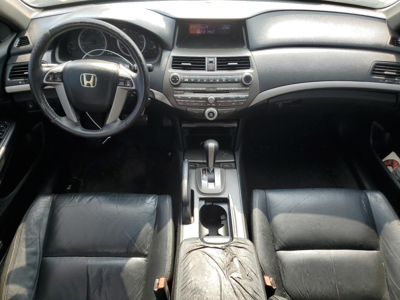 2011 HONDA ACCORD photo 8
