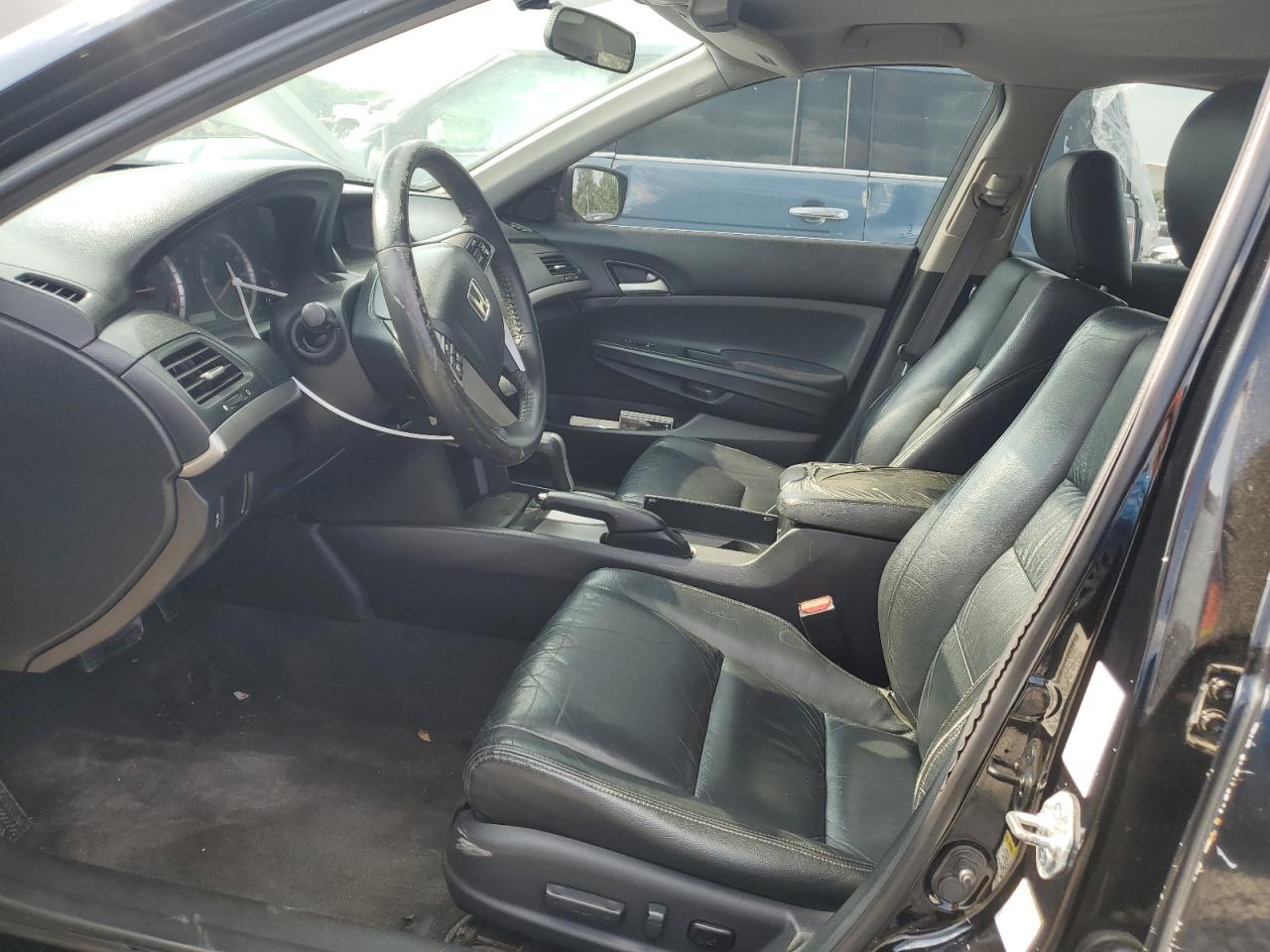 2011 HONDA ACCORD photo 7