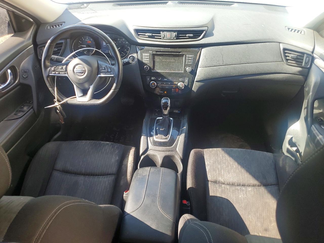 2019 NISSAN ROGUE S photo 8