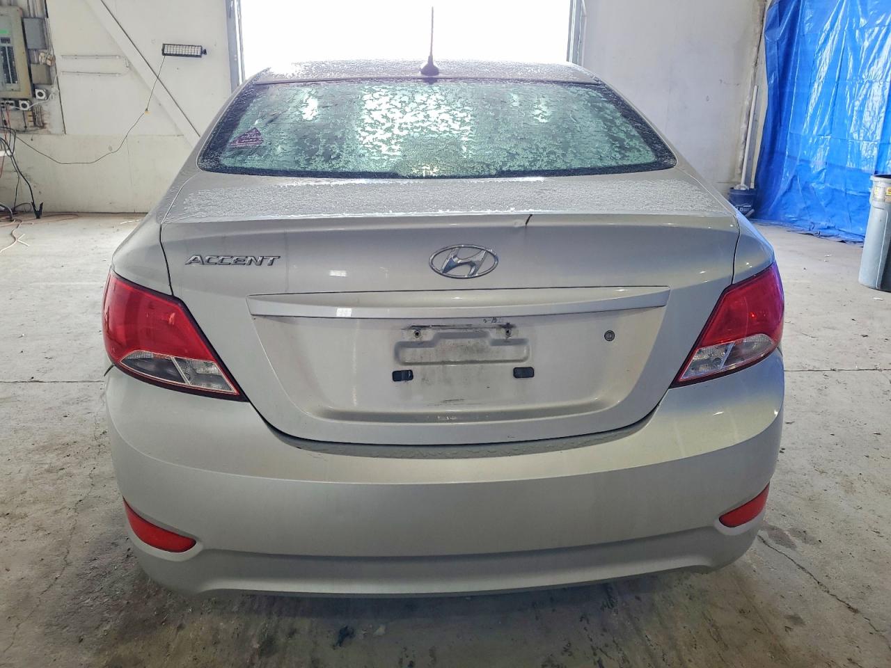 2017 HYUNDAI ACCENT SE photo 6