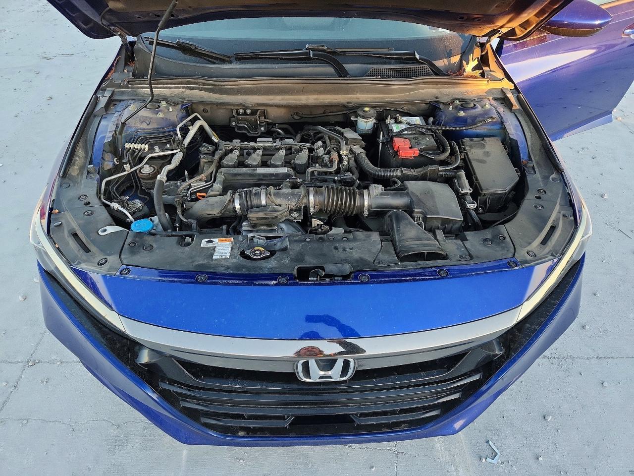 2018 HONDA ACCORD SPORT photo 11