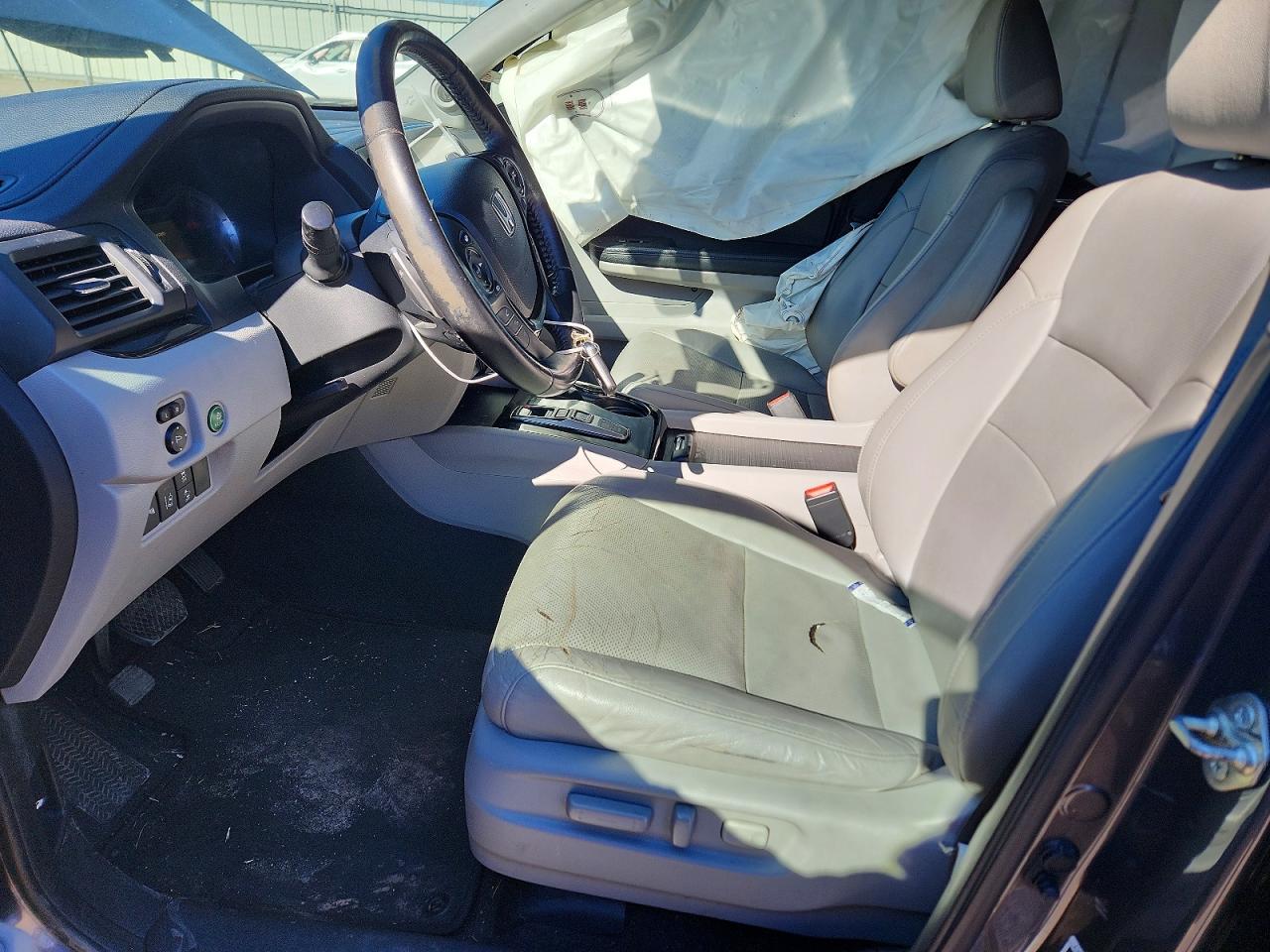 2016 HONDA PILOT ELITE photo 19