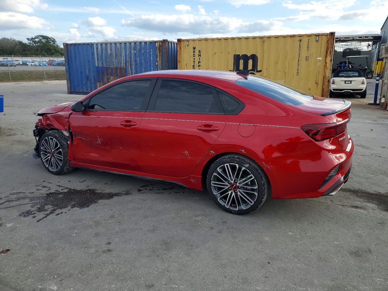 2024 KIA FORTE GT photo 3