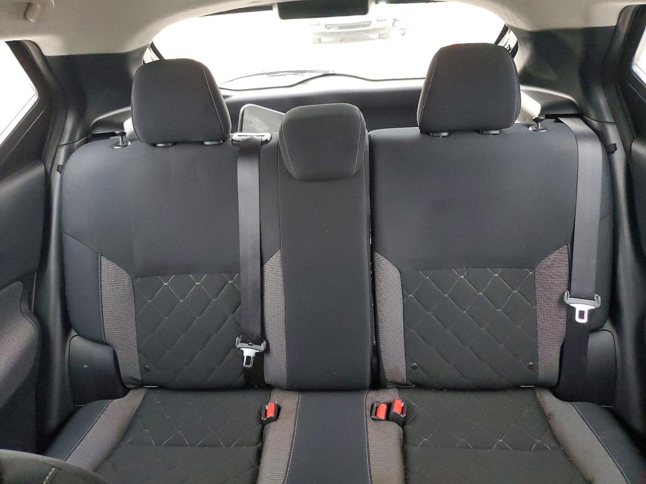2018 NISSAN KICKS S photo 10