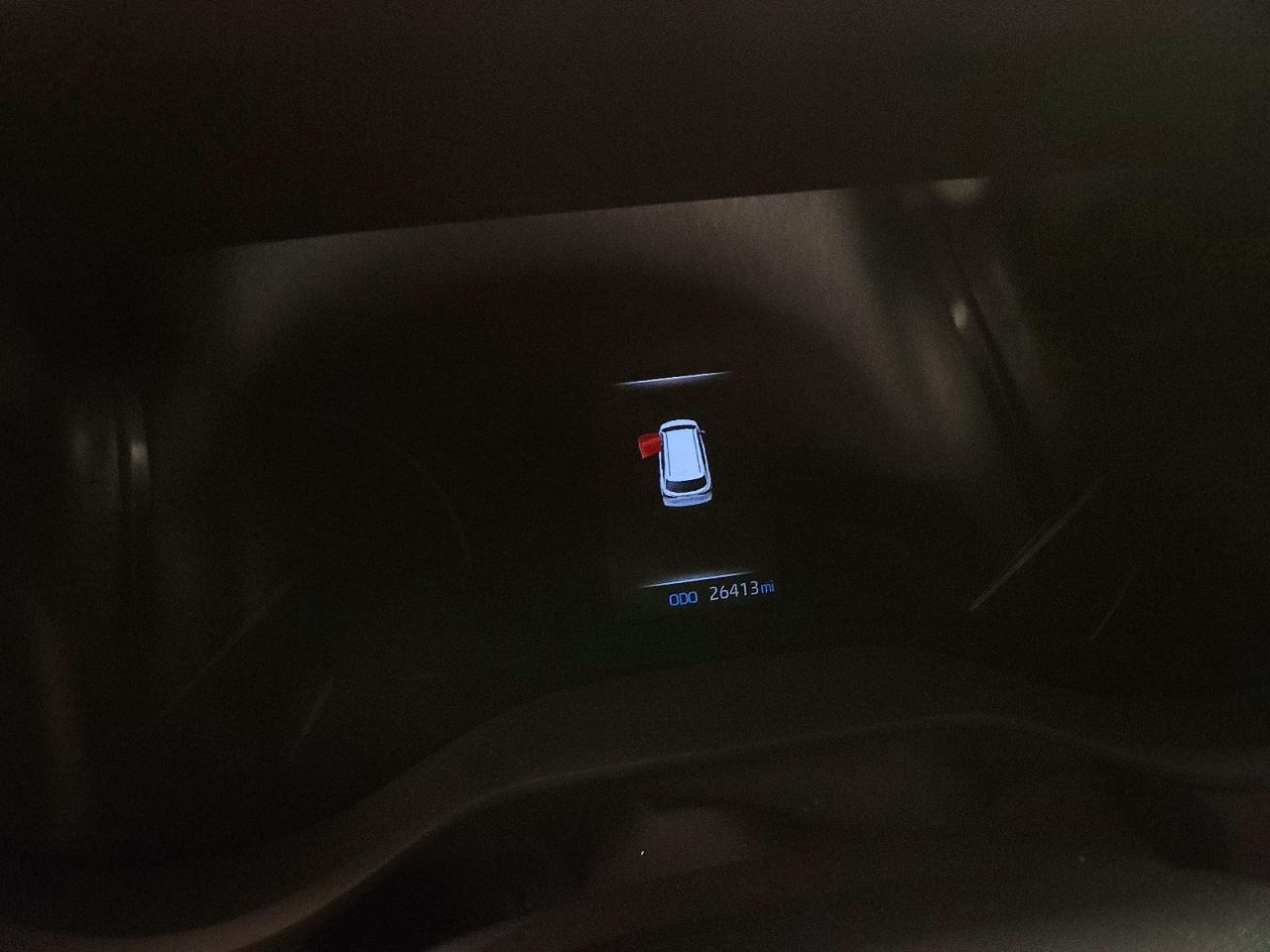 2021 TOYOTA SIENNA LE photo 9