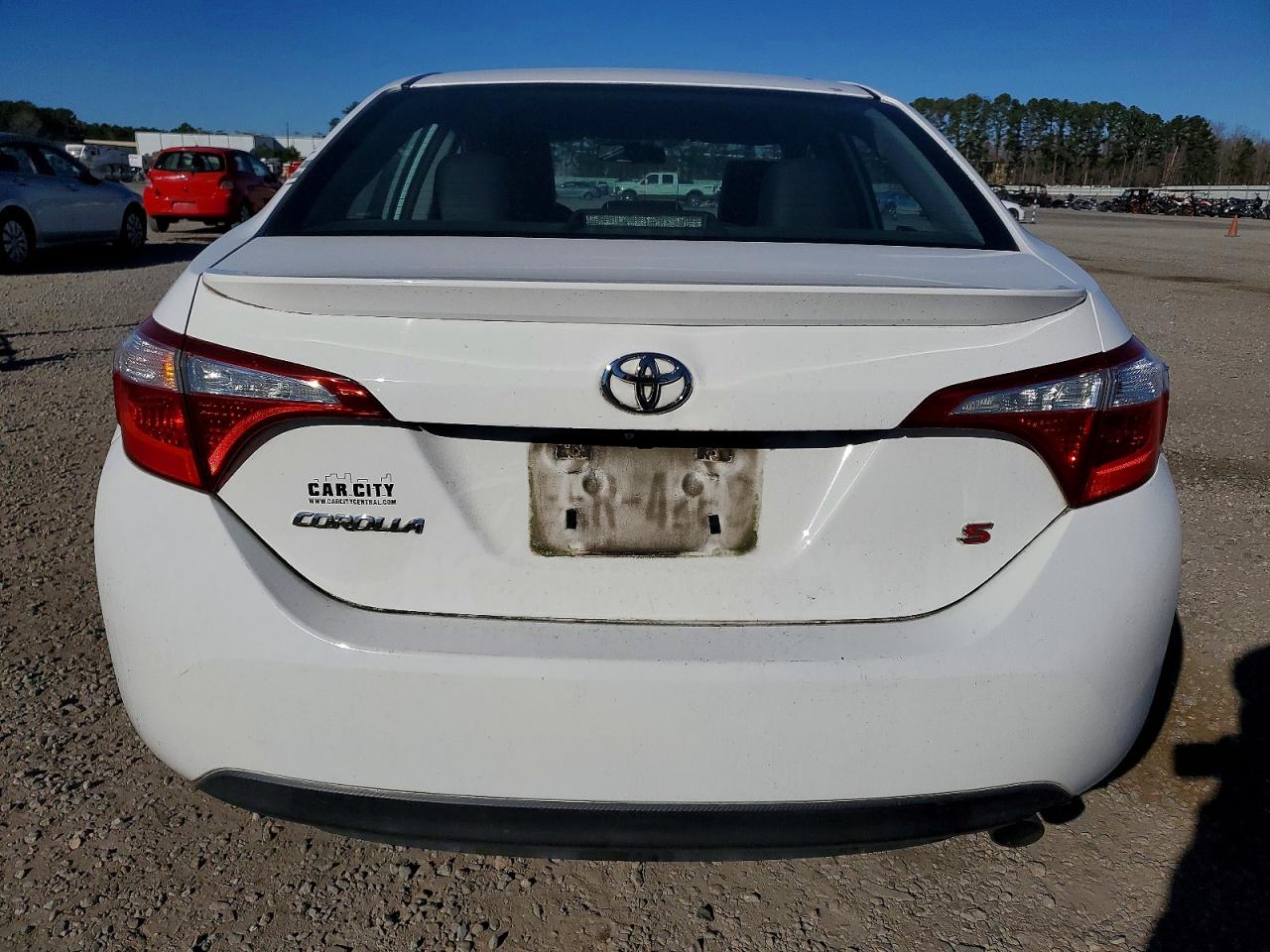 2015 TOYOTA COROLLA L photo 6