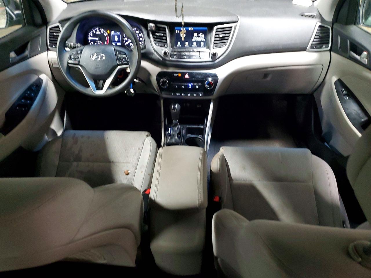2018 HYUNDAI TUCSON SEL photo 8