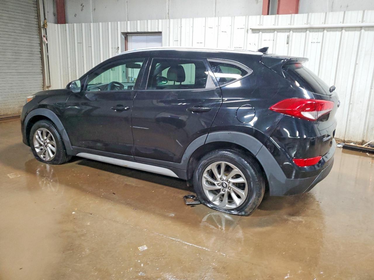 2018 HYUNDAI TUCSON SEL photo 2