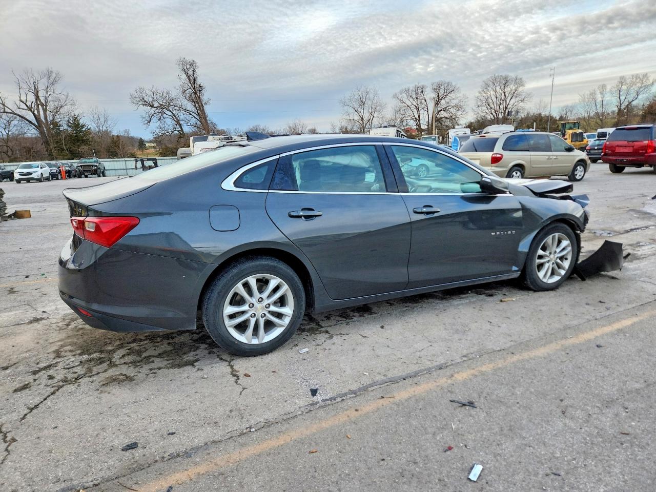 2018 CHEVROLET MALIBU LT photo 3