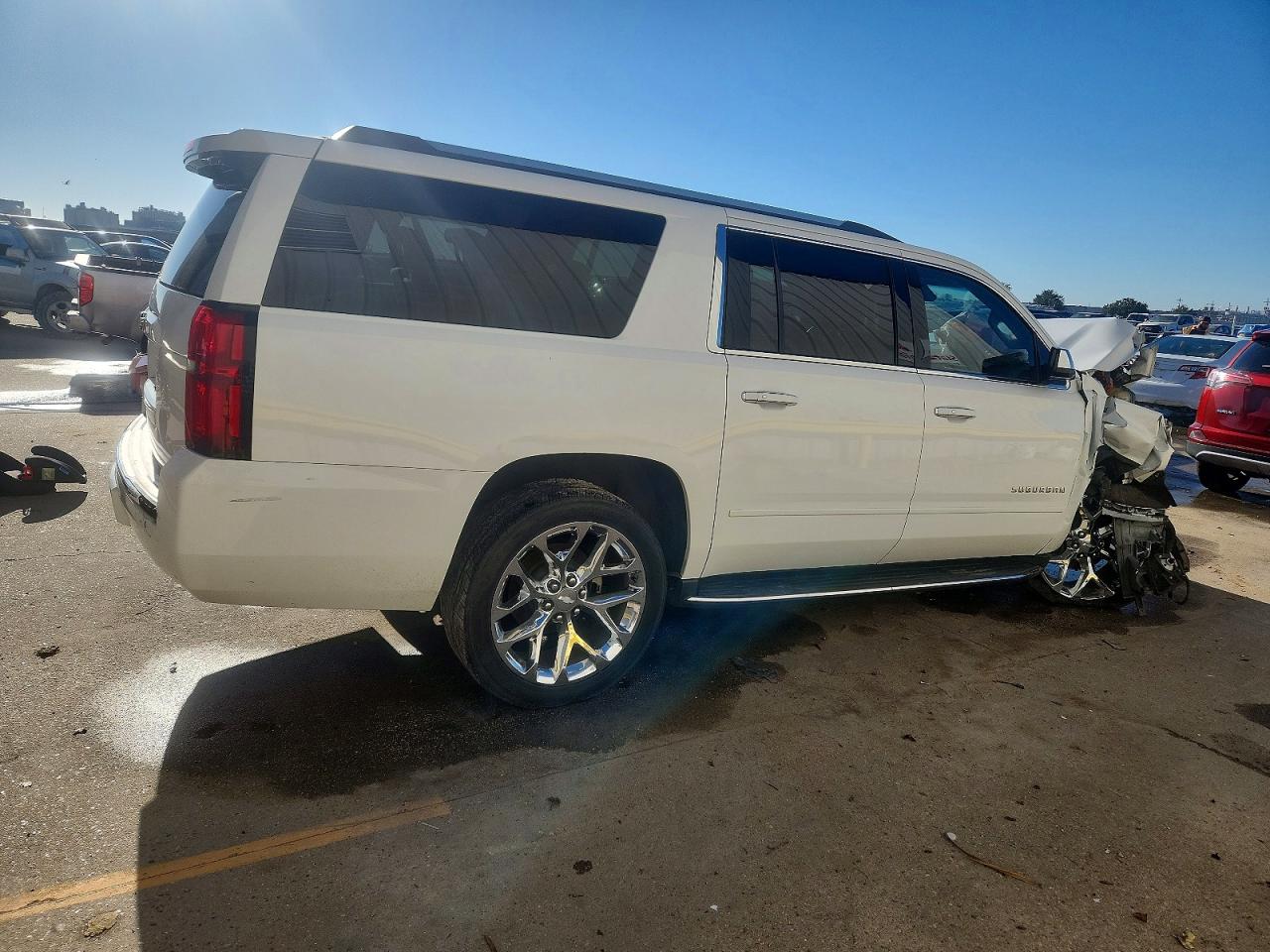 2018 CHEVROLET SUBURBAN C1500 PREMIER photo 5