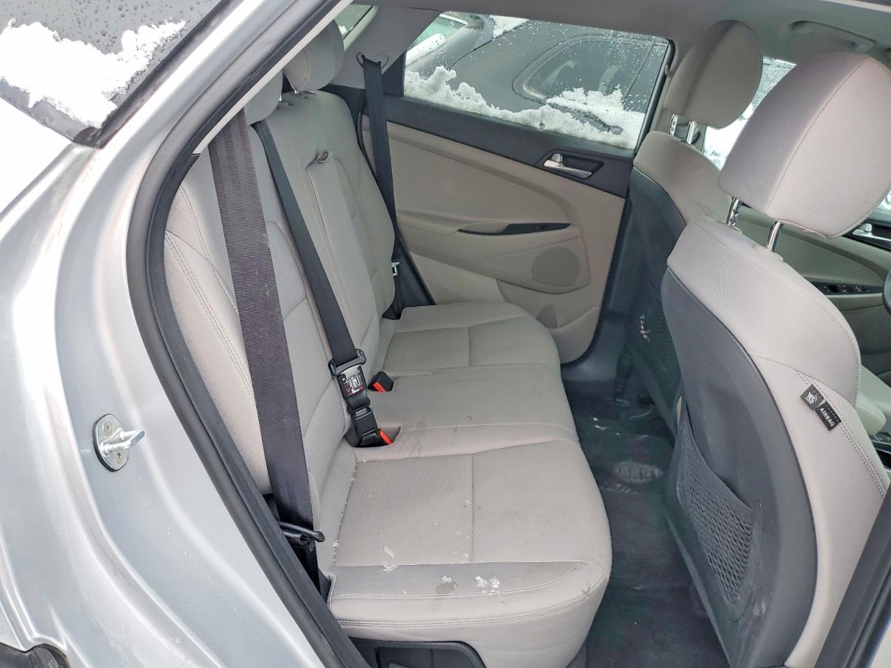 2019 HYUNDAI TUCSON VALUE photo 11