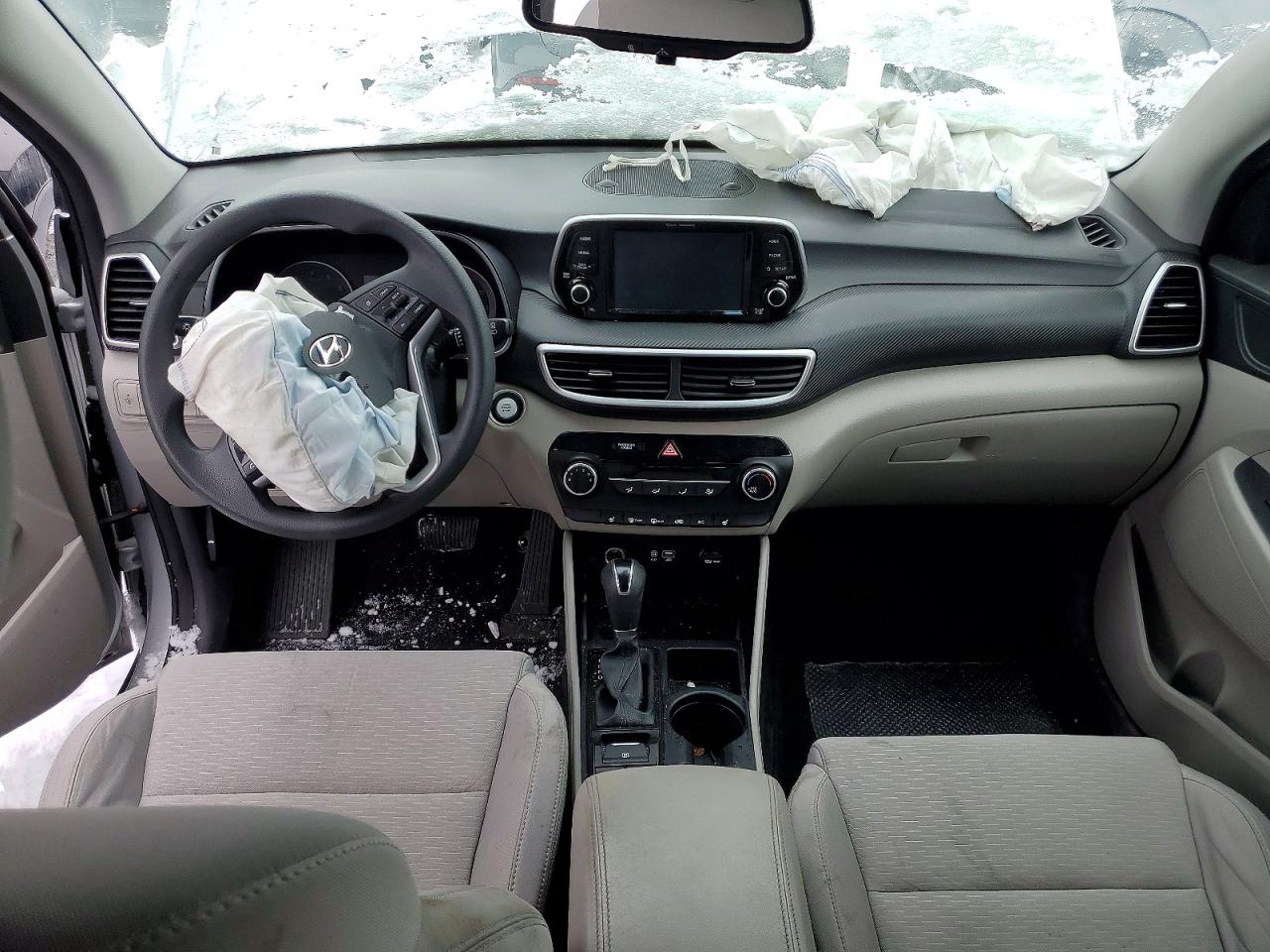 2019 HYUNDAI TUCSON VALUE photo 8