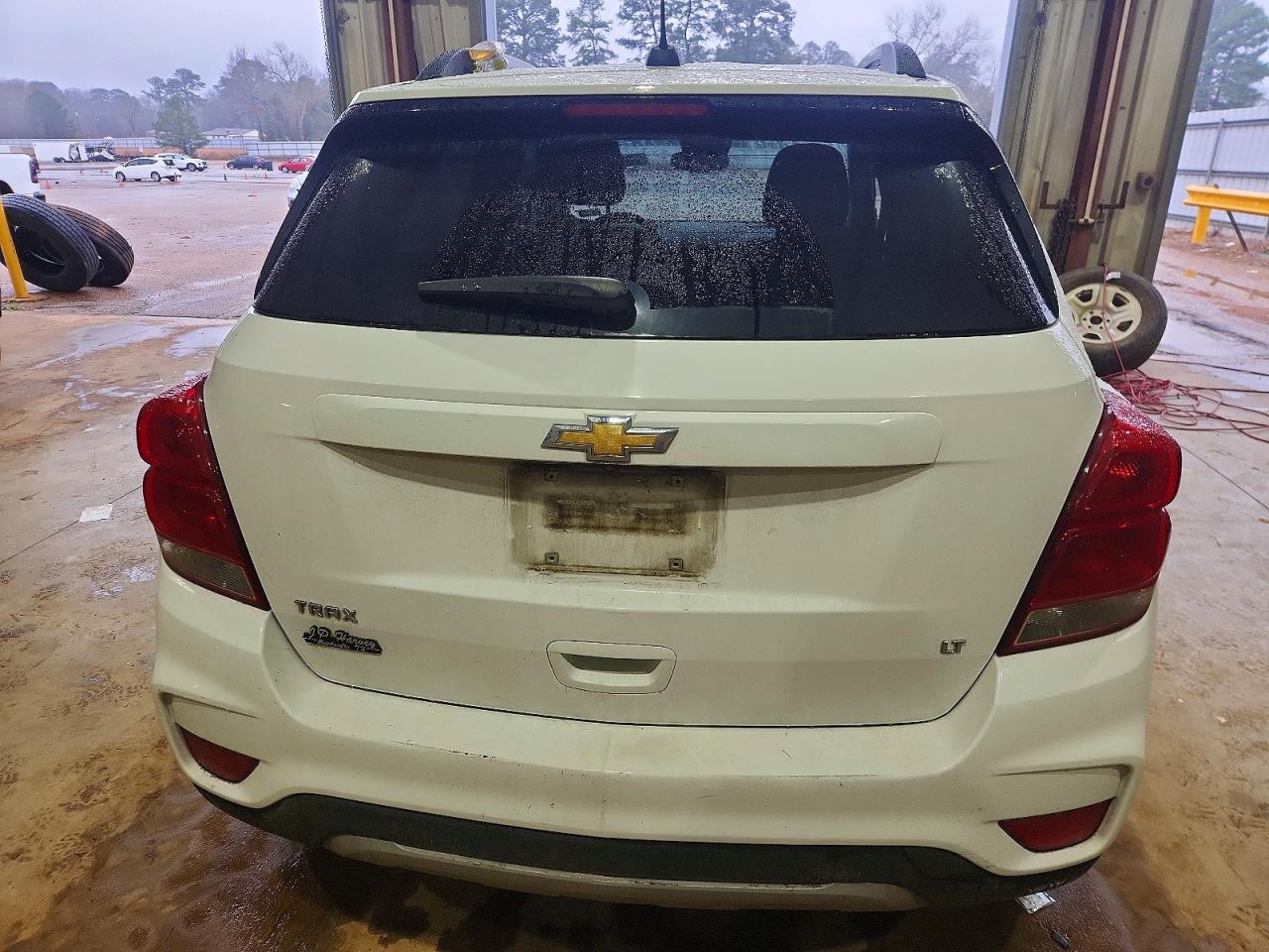2019 CHEVROLET TRAX 1LT photo 11