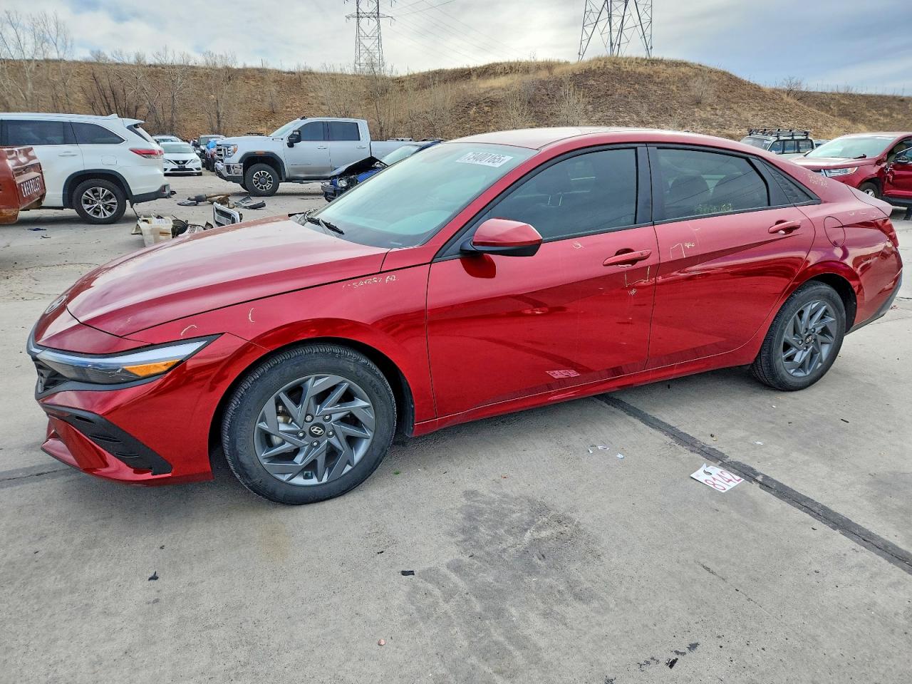 2024 HYUNDAI ELANTRA