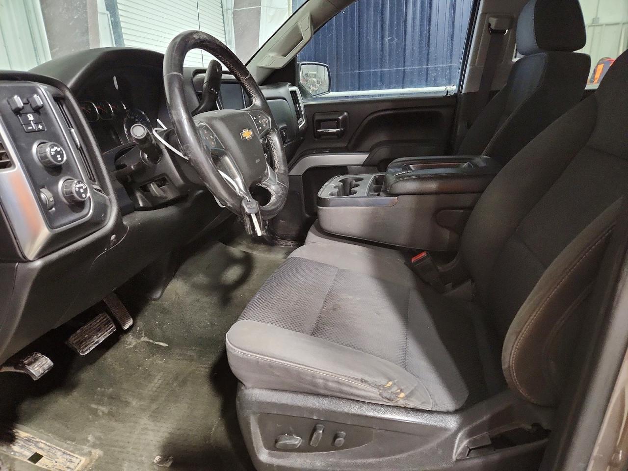 2017 CHEVROLET SILVERADO K1500 LT photo 19