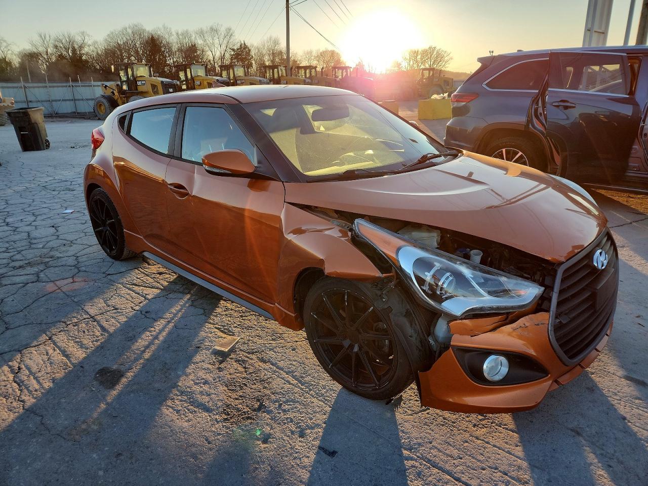 2016 HYUNDAI VELOSTER TURBO photo 4