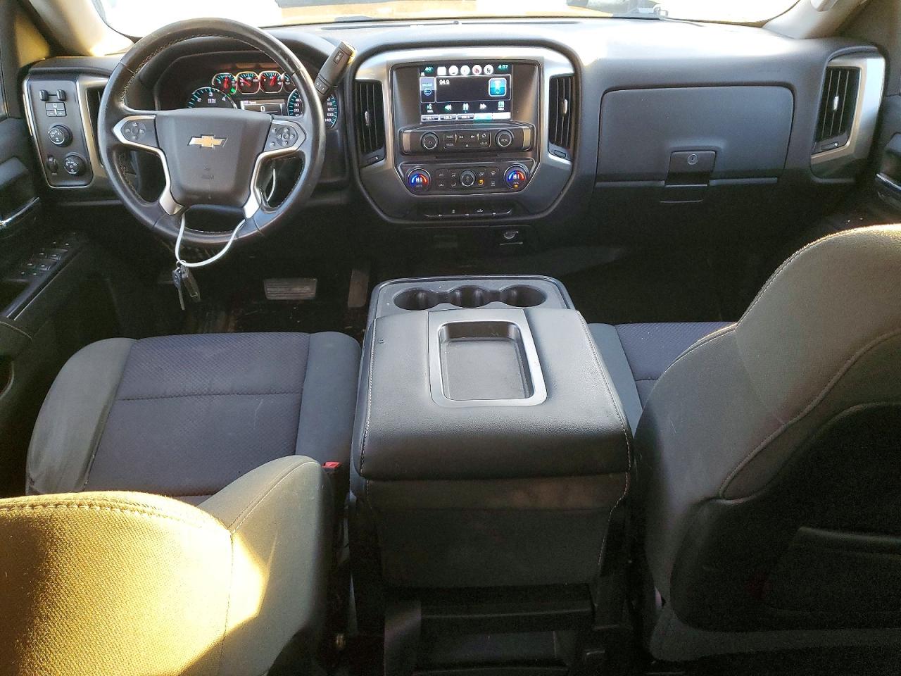 2015 CHEVROLET SILVERADO K1500 LT photo 8