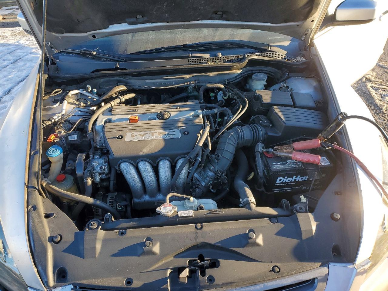 2005 HONDA ACCORD LX photo 11
