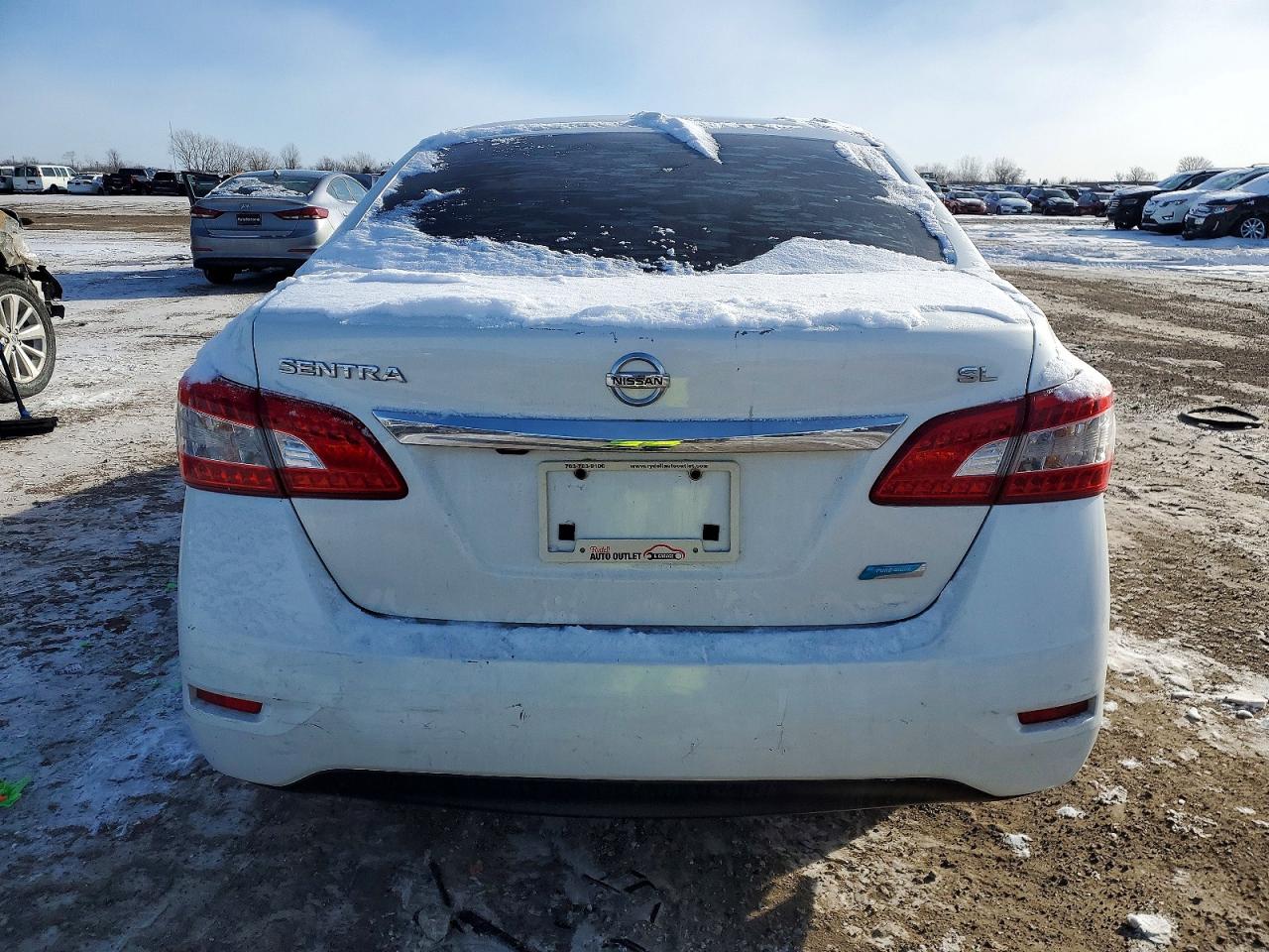 2013 NISSAN SENTRA S photo 11