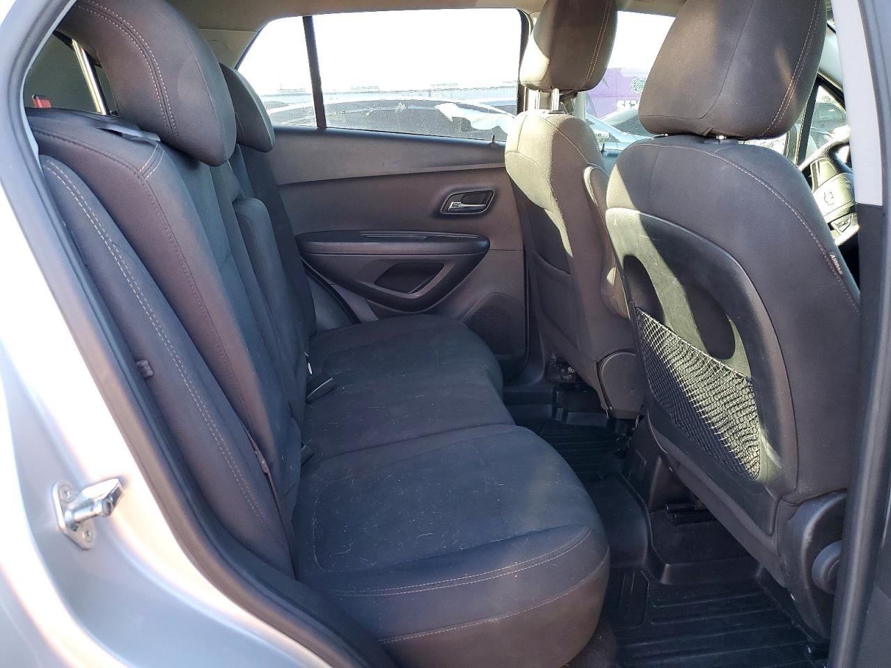 2020 CHEVROLET TRAX LS photo 11