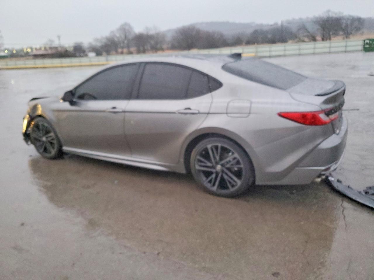 2025 TOYOTA CAMRY XSE photo 2