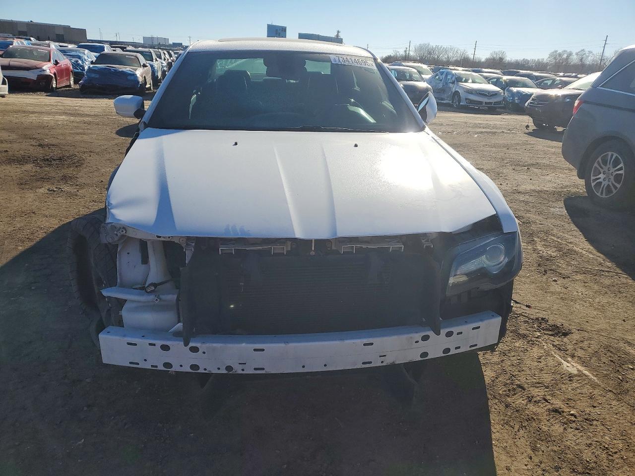2019 CHRYSLER 300 S photo 5