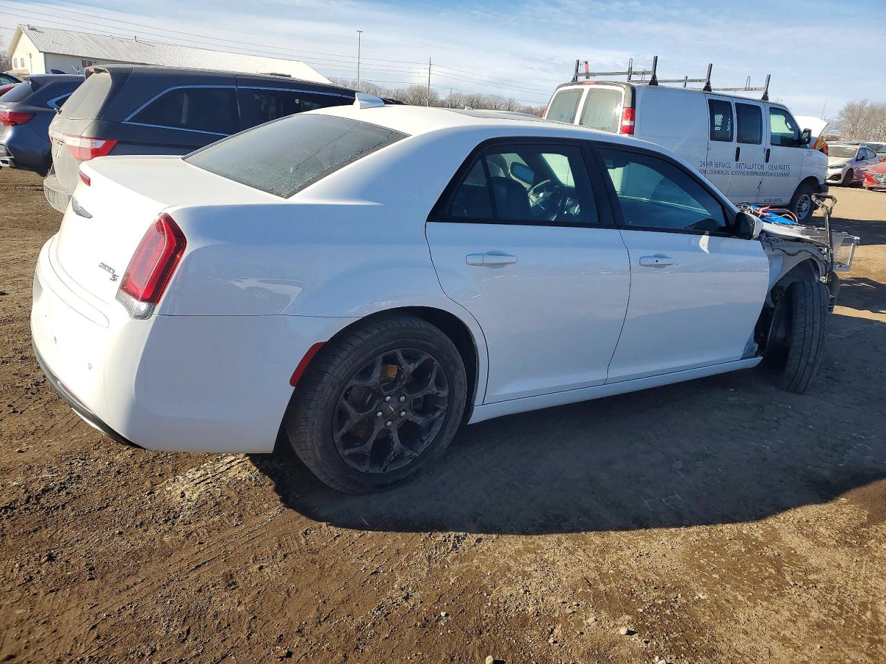 2019 CHRYSLER 300 S photo 3
