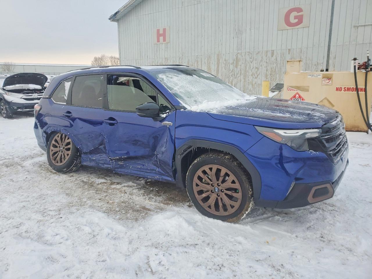 2025 SUBARU FORESTER SPORT photo 4