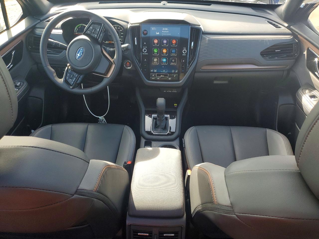 2025 SUBARU FORESTER SPORT photo 8