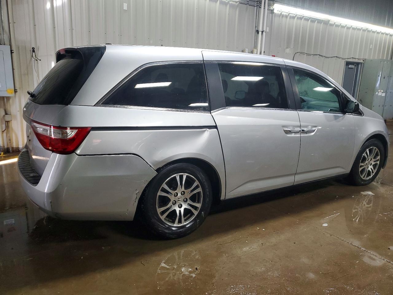 2012 HONDA ODYSSEY EXL photo 3