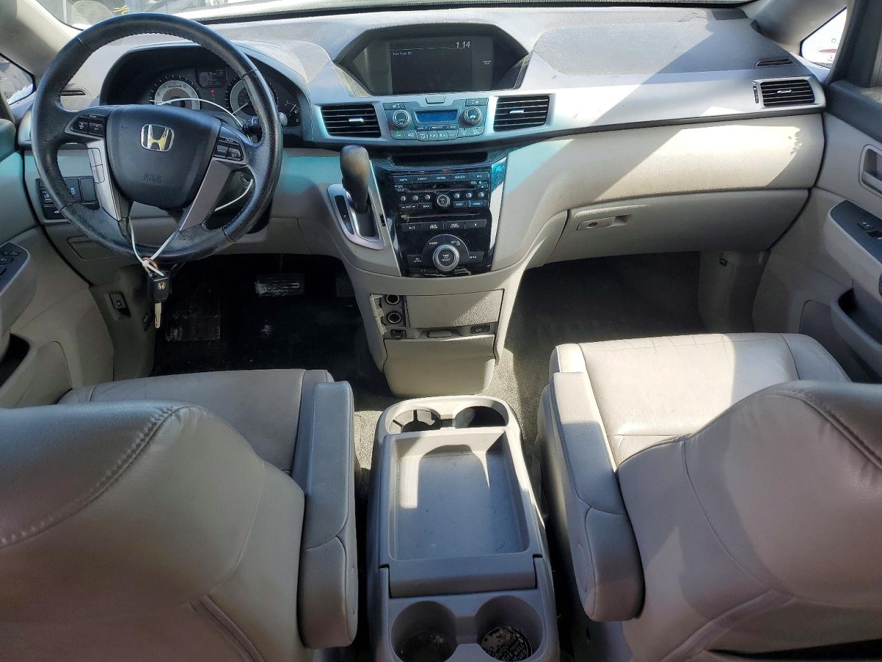 2012 HONDA ODYSSEY EXL photo 8