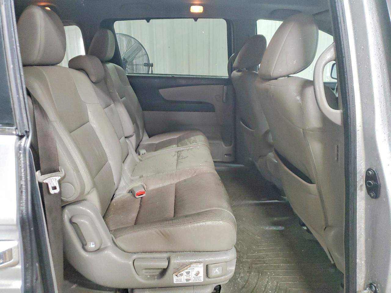 2012 HONDA ODYSSEY EXL photo 10