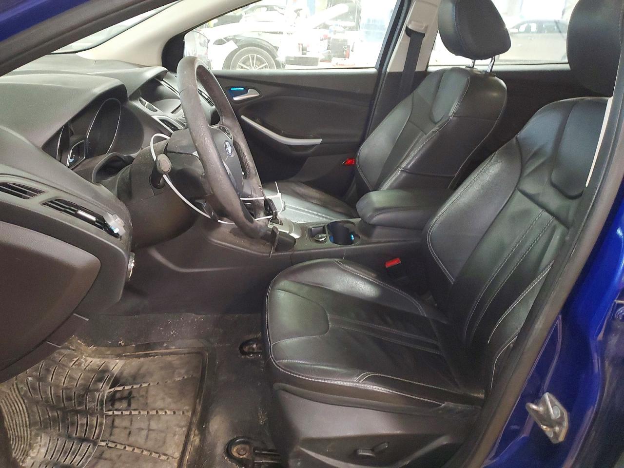 2014 FORD FOCUS SE photo 7