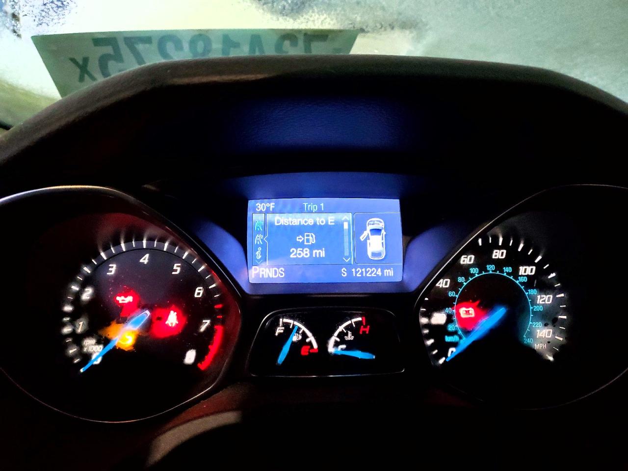 2014 FORD FOCUS SE photo 9