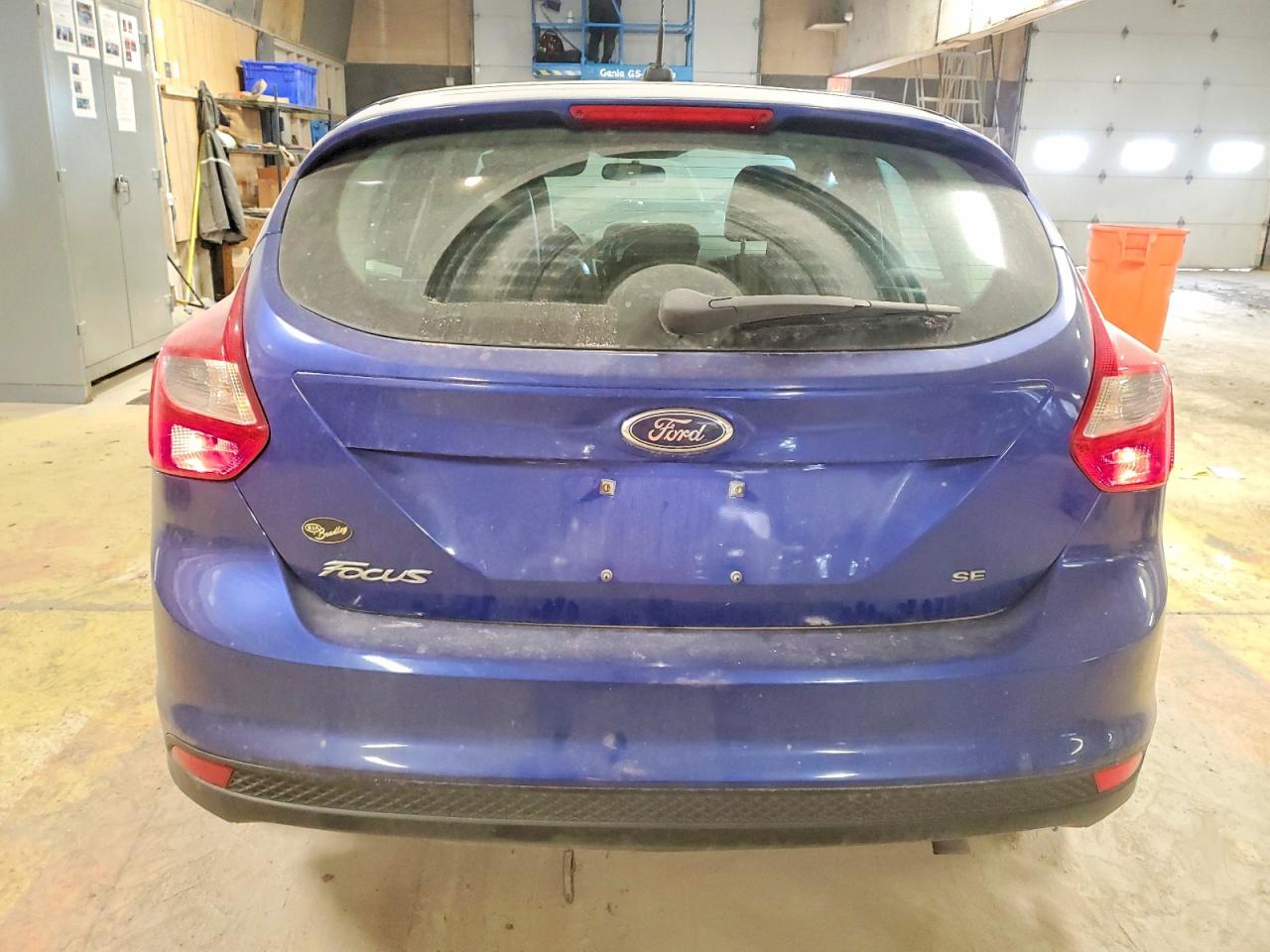 2014 FORD FOCUS SE photo 6