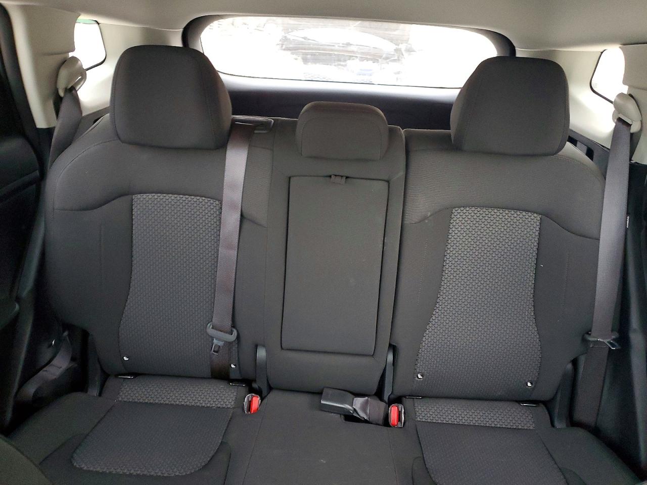 2025 KIA SPORTAGE LX photo 10