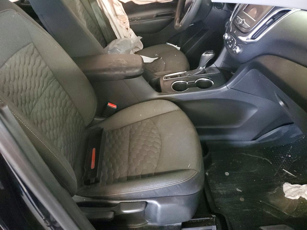 2020 CHEVROLET EQUINOX LT photo 13